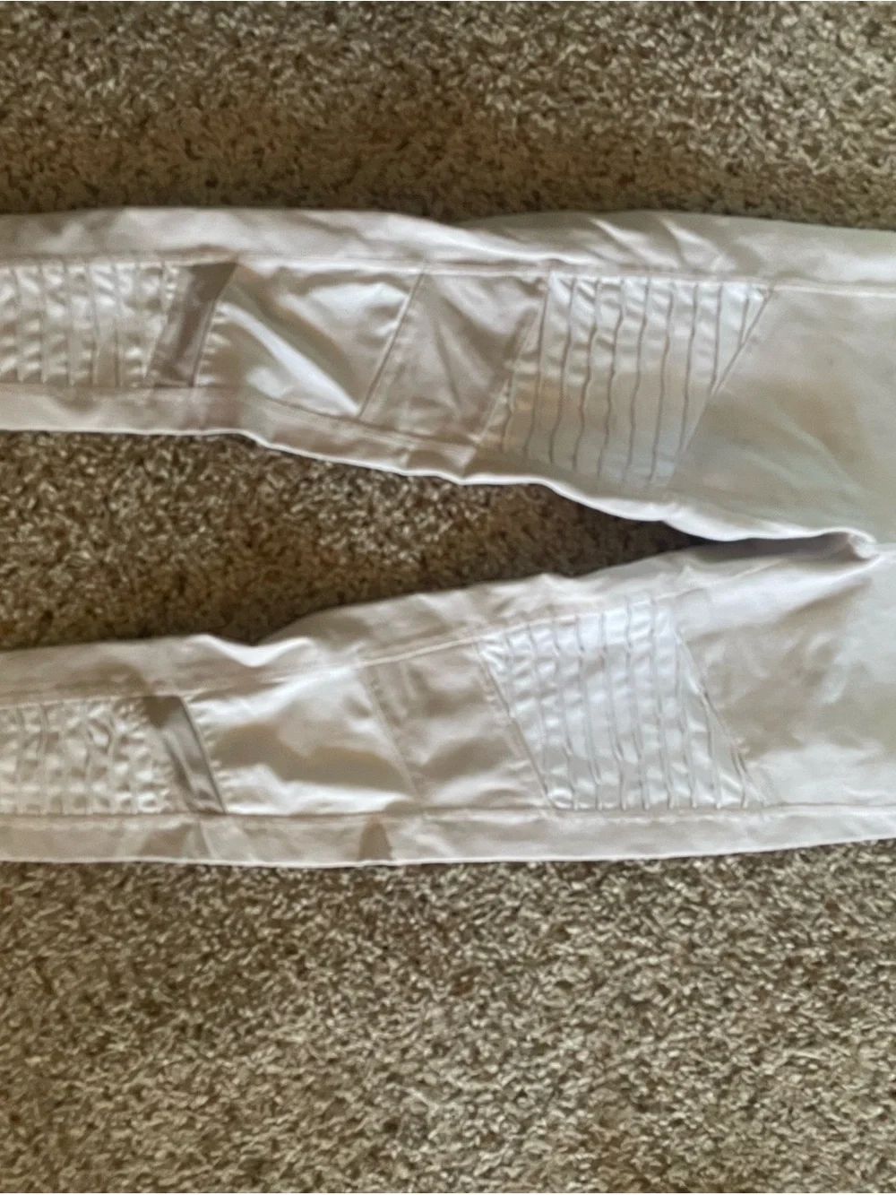 ALO Yoga Women's White Skinny Moto leggings